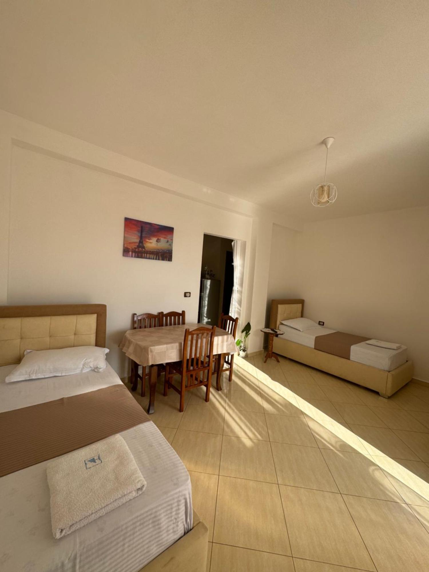 Teo Apartment Sarandë Exterior foto