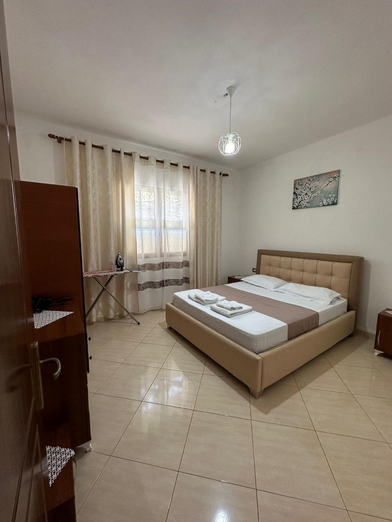 Teo Apartment Sarandë Exterior foto